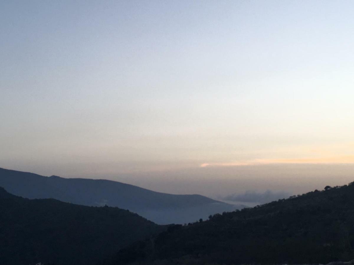 Apartamento El Refugio De Mecina Mecina Fondales ภายนอก รูปภาพ